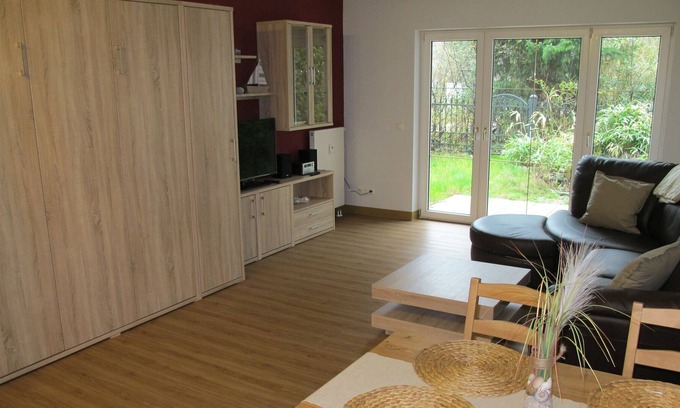 Nienhagen Apartment | 2014 renovated terrace apartment, modern, 800m to the beach, child friendly