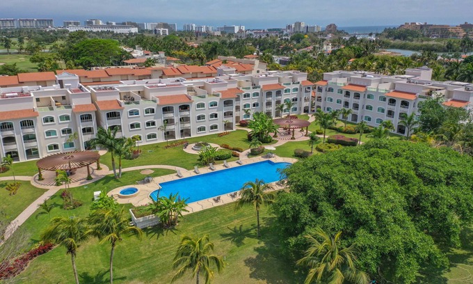Nuevo Vallarta Condo | 2021 Special El Tigre Golf/Beach Resort