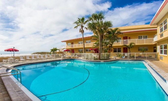 Madeira Beach House | #212 Surf Song Resort