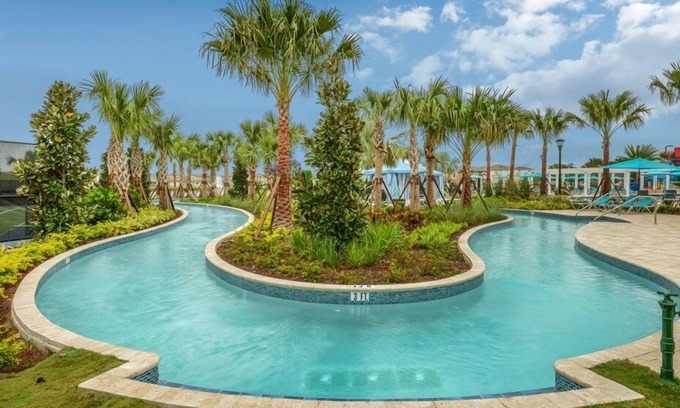 Four Corners House | 2120 Rome Drive