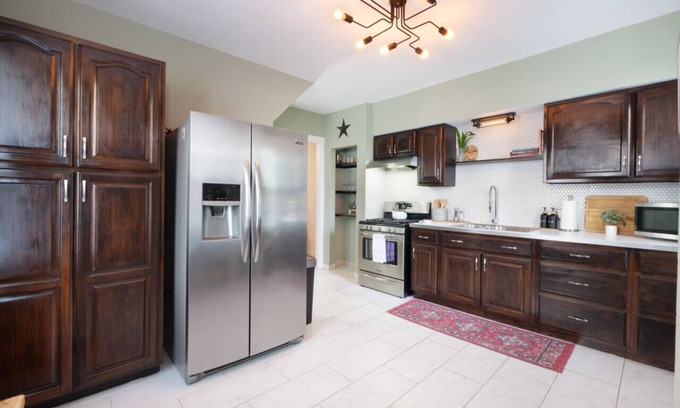 Ohio City Apartment | 2156 W 34th Pl Historic Home in Ohio City!