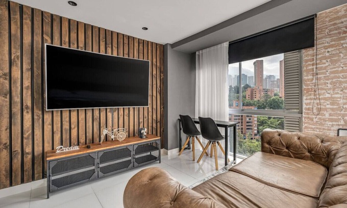El Tesoro Apartment | 21th floor modern apartment close to parque lleras