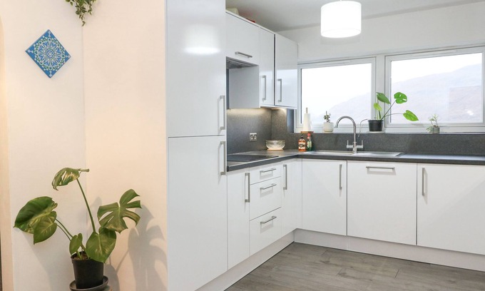 Fort William Cottage | 22 Moray Place