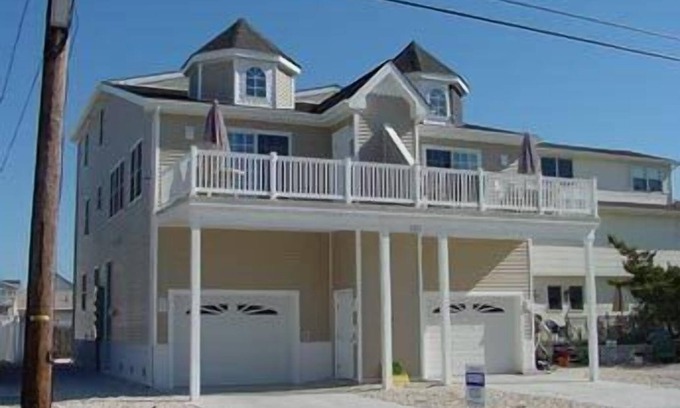 Sea Isle City House | 225 39th Street West