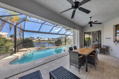 Punta Gorda House | 228 Freeport