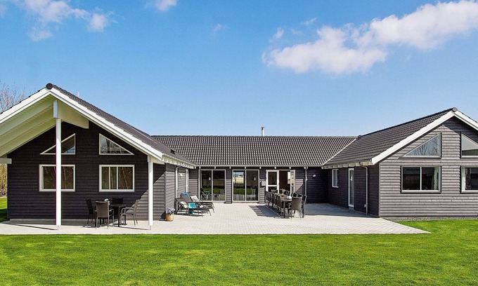 Olpenitz House | 24 person holiday home in Hasselberg