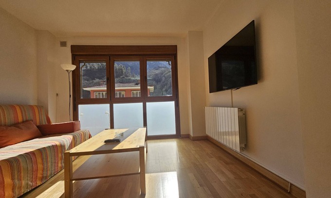 Arenas de Cabrales Apartment | 24A03 Apartment in Arenas de Cabrales