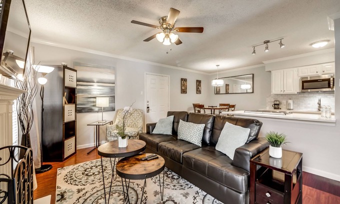 Irving Apartment | 25% OFF 1BD Condo, HWY161/183, DFW South I52