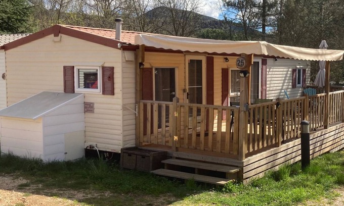 Bedarieux House | 25 Very large M-Home quiet nature air conditioning l-linen 4 persons