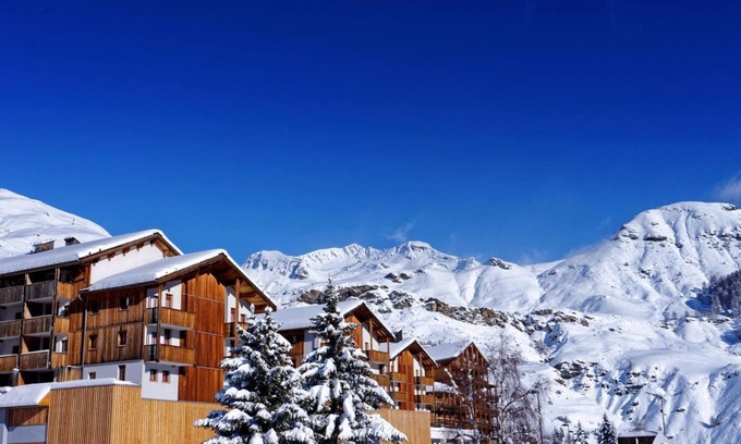 Orcieres-Merlette Apartment | 250m from ski slopes, terrace, balcony, tv, ski locker, 55m², Orcières Merlette 1850