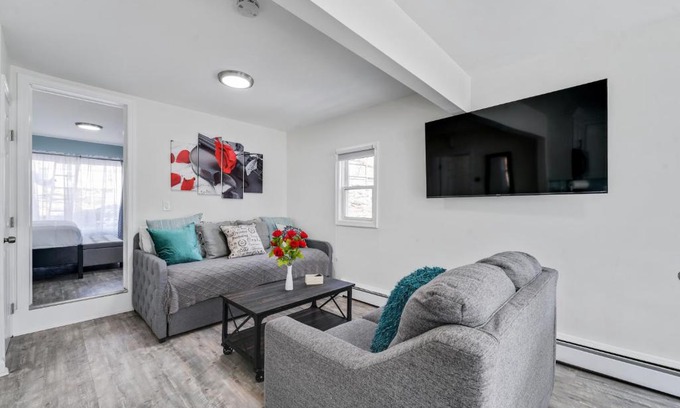 Hopatcong House | 26 Bucknell