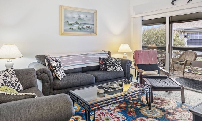 Sea Dunes Condo | 273 Sea Woods Veranda 3BD - Keep Palm & Carry On