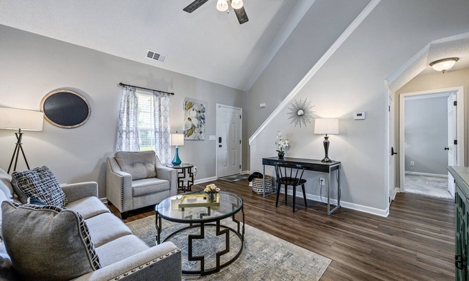 Cartersville House | 29 Middleton Court, Cartersville