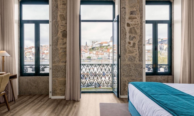 Santa Marinha Apartment | 296 Heritage Apartments