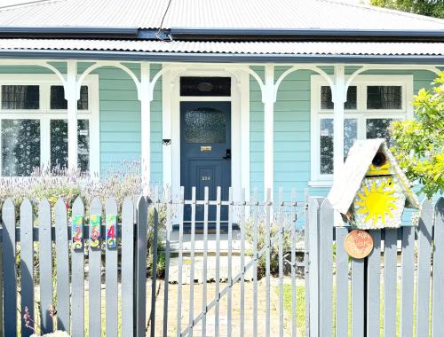 Christchurch City Centre Villa | 298 Home