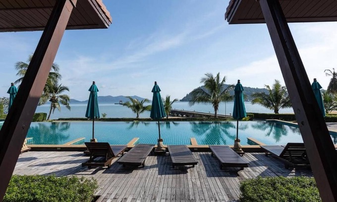 Bang Bao Bay Apartment | 2Bed Condo Seaview Koh Chang with AC