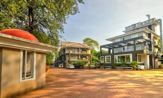 Vagator House | 2BHK Sparkling Apartment with POOL, WIFI, PARKING