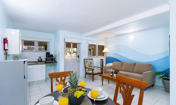 Boegoeroei Apartment | 2BR 1BA Ground Level in the Heart of Aruba ~ Pool