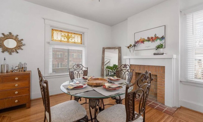 Cincinnati House | 2Br, 1Bth Dutch Colony Revival-10 minutes from downtown Cincy