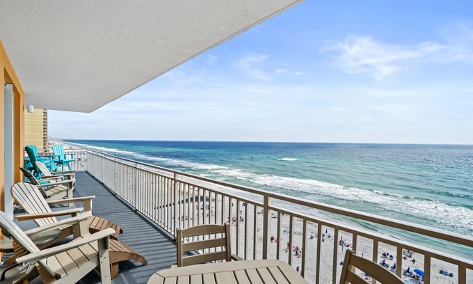 West Panama City Beach Condo | 2BR + 2 Bunk areas, end unit with large balcony, waterpark, beach service