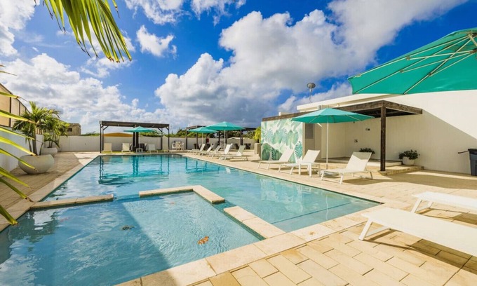 Boegoeroei House | 2BR/2BA 4MINS to Beach at LUX Villa 3 by Bocobay