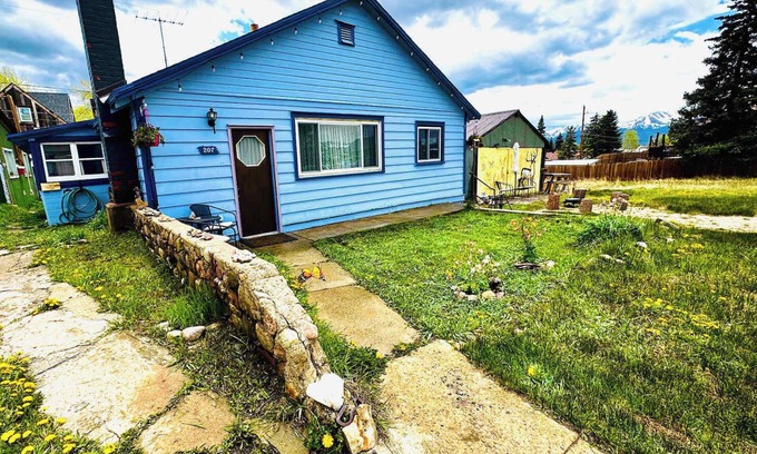 Leadville House | 2br, bike storage, pet friendly, walk to main st