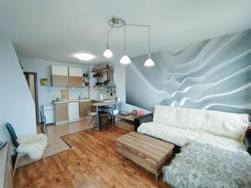 Shiligarnika Apartment | 2BR mountain view, SPA, parking, ski piste