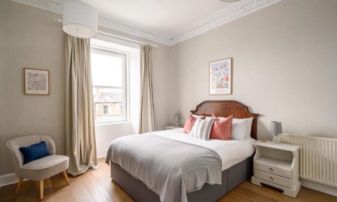 Bonnington Apartment | 2BR New Town Castle View Apartment