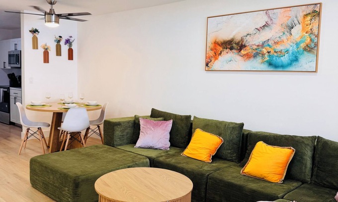 Highland Garden House | 2BRx2BTH near Hollywood Beach with Free Parking, WiFi and AC