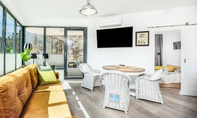 Trzebiatow Apartment | 2Homerent | Beachside | Pool | Sea | Lake | WIFI