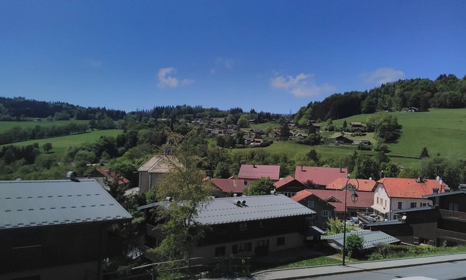 Bogeve Apartment | 2pers studio in the heart of Haute-Savoie with balcony, refurbished.