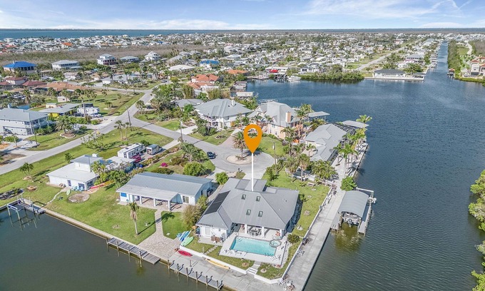 Saint James City House | 3/2 Heated Pool Home With Endless Water Views!