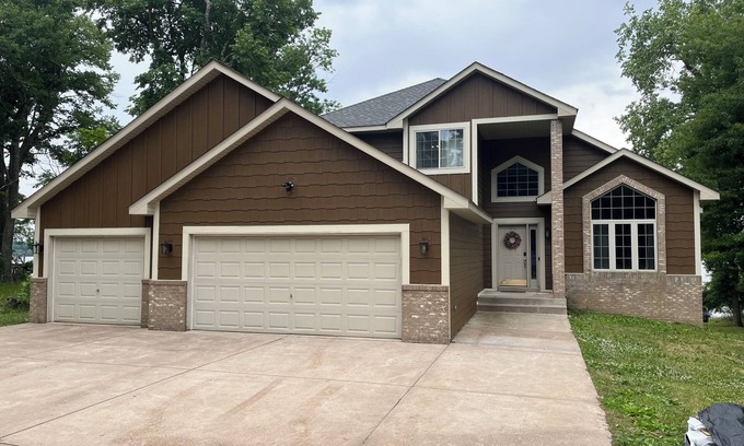 Pine City House | 3+ Acre Lakeside Property on Lake Pokegama