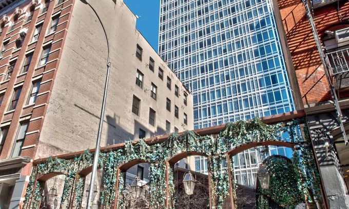 SoHo Hotel | 3 Awe-Inspiring Units w/City Skyline Background Views! Pets Allowed, Parking!