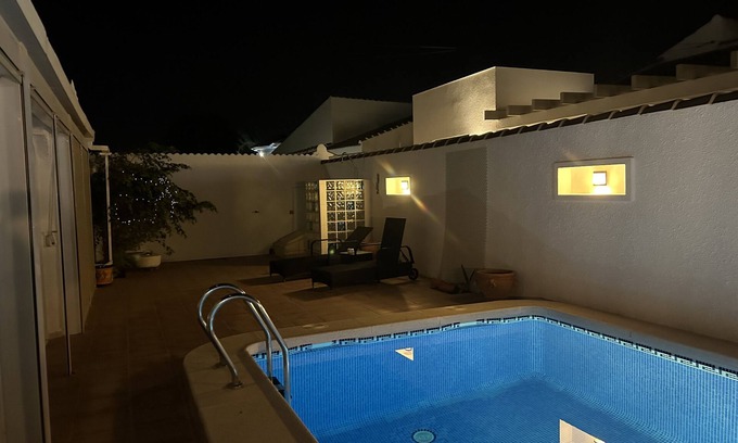Los Alcazares Villa | 3 bed, 2 bath villa, large private pool, 10 mins walk from beach and amenities