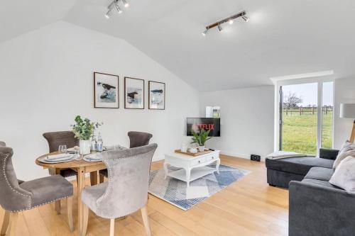 Hethel House | 3-Bed Home Near Thetford Forest