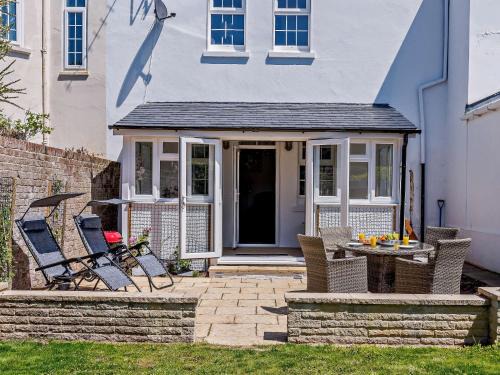 Aldwick House | 3 Bed in Aldwick 83115