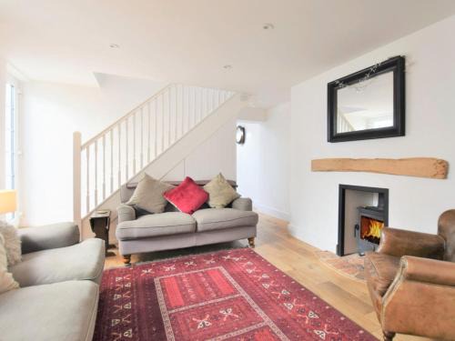 Sandgate House | 3 Bed in Folkestone 75607