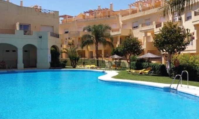 San Luis de Sabinillas Apartment | 3 Bedroom Golf side holiday property with spectacular views