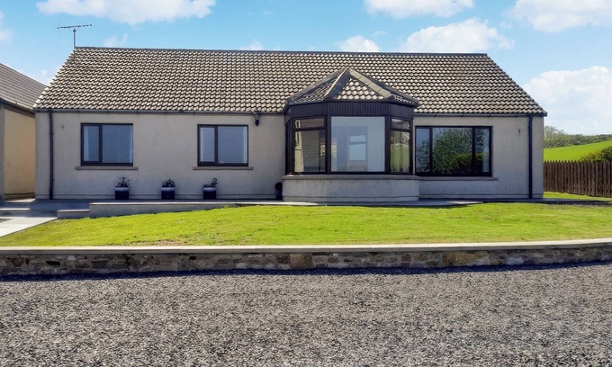 St. Margaret's Hope Cottage | 3 bedroom accommodation in All Orkney Islands