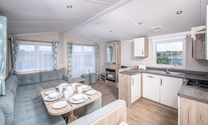 Burnham-on-Sea House | 3 bedroom accommodation in Burnham-on-Sea