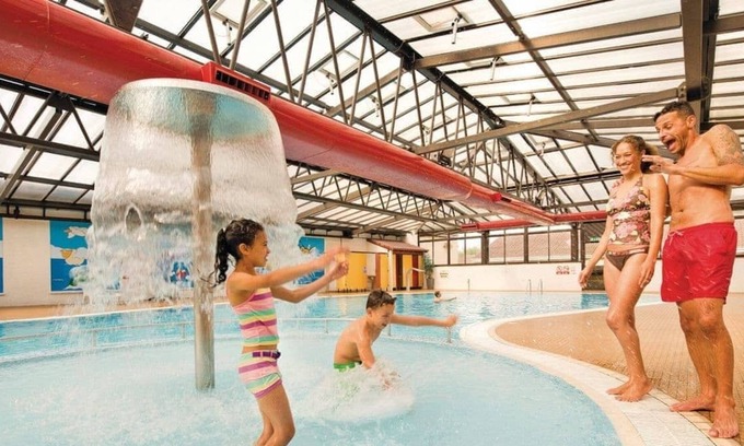 Burnham-on-Sea Cabin | 3 bedroom accommodation in Burnham-on-Sea