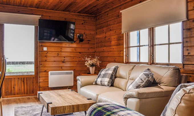 Kirriemuir Cottage | 3 bedroom accommodation in Kirriemuir