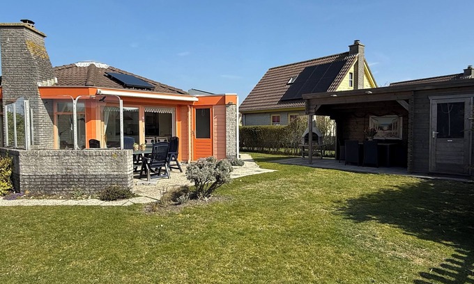 Julianadorp aan zee Cottage | 3 bedroom accommodation in Julianadorp
