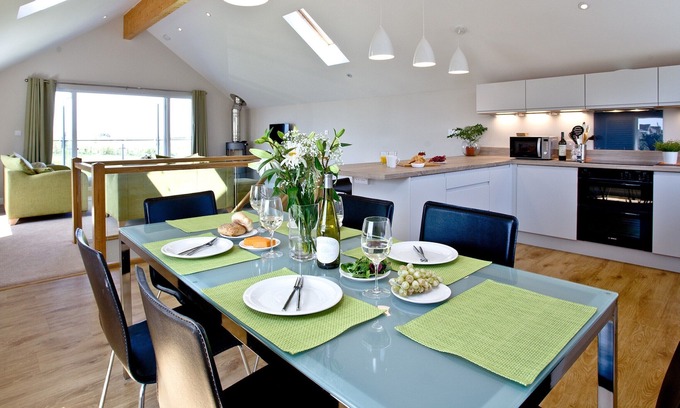 St Merryn Cabin | 3 bedroom accommodation in St. Merryn