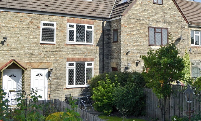 Crawcrook Cottage | 3 bedroom accommodation in Newburn, near Newcastle