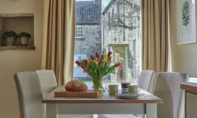 Pickering Cottage | 3 bedroom accommodation in Pickering