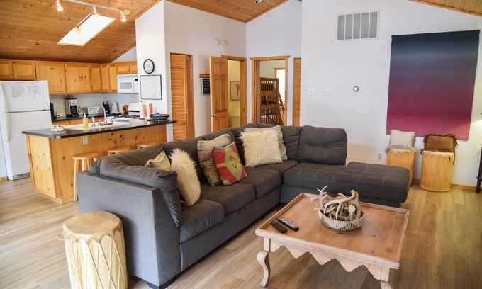 Red River Cabin | 3 bedroom accommodation in Red River