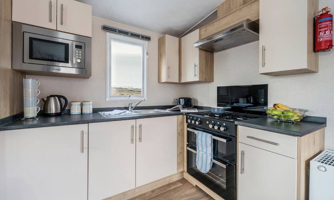 Hamble-le-Rice House | 3 bedroom accommodation in Hamble
