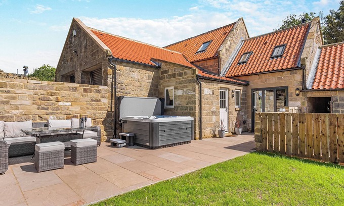Ainthorpe Cottage | 3 bedroom accommodation in Whitby, near Danby